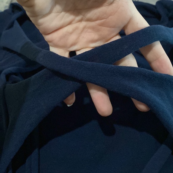 ❌SOLD❌A.L.C. Lila Open Crisscross Back Navy Blue Knit Sweater💙💙💙 - Picture 10 of 12